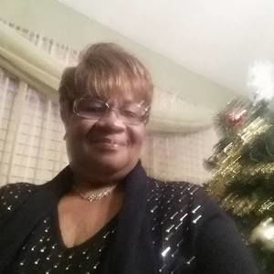 Meet your Posher, Gloria